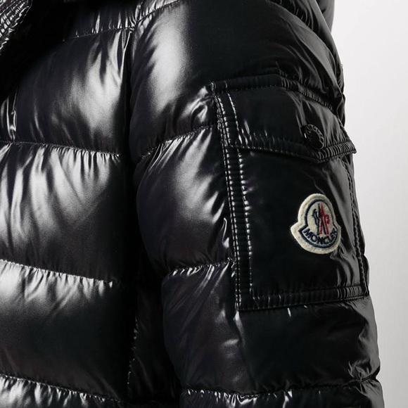 *NEAR NEW* Women's Moncler Moka || Size 4 - Picture 4 of 14